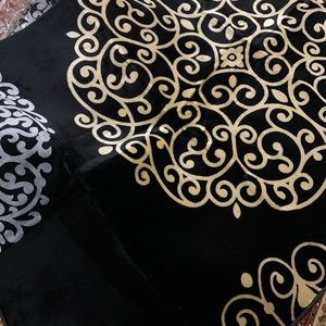 Meet your Posher, Deqa